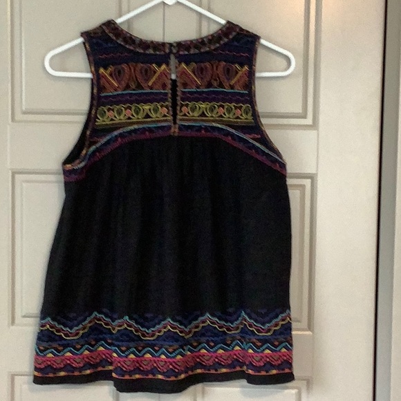 Anthropologie Sleeveless embroidered top - Picture 2 of 4